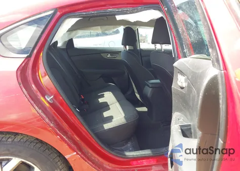 2020 Kia Forte Lxs из США, поврежденный, VIN 3KPF24AD6LE209512